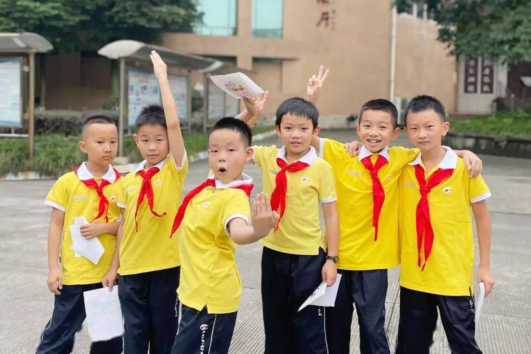 蓝色小球入袋